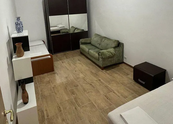 Vandrerhjem Parisa Torino