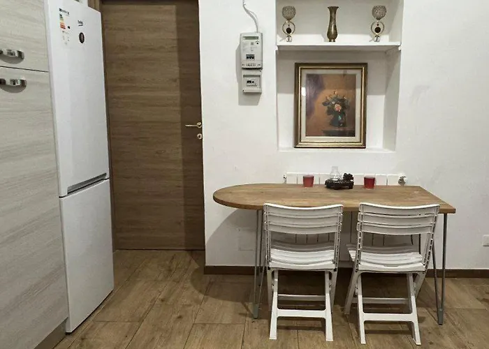 Parisa Hostel Turín